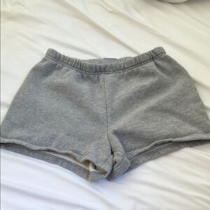TNA CozyAF Fleece Shorts in Gray